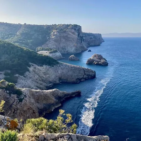 度假居 In Spain With Beachfront & Pool Access 埃斯塔蒂特